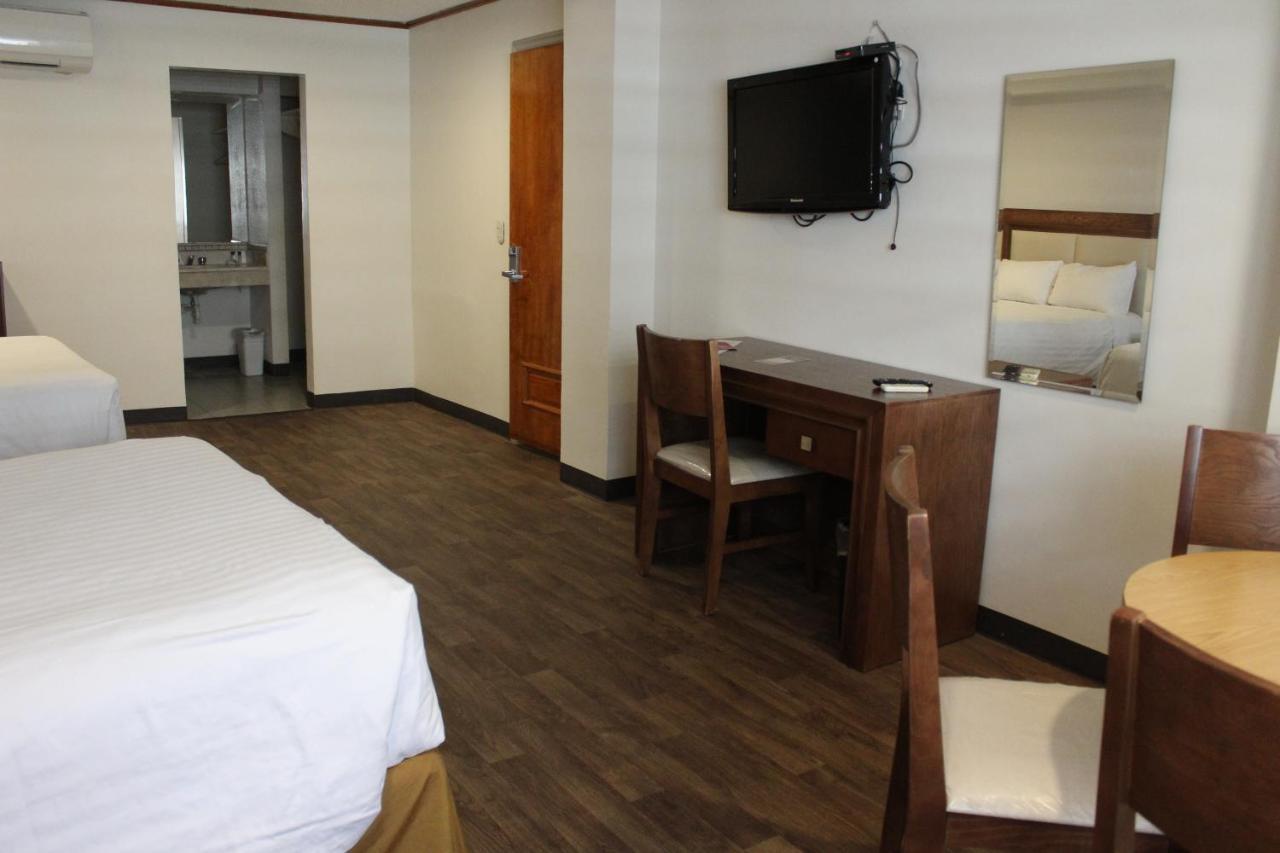 Hotel Adriana Hidalgo del Parral Exterior photo